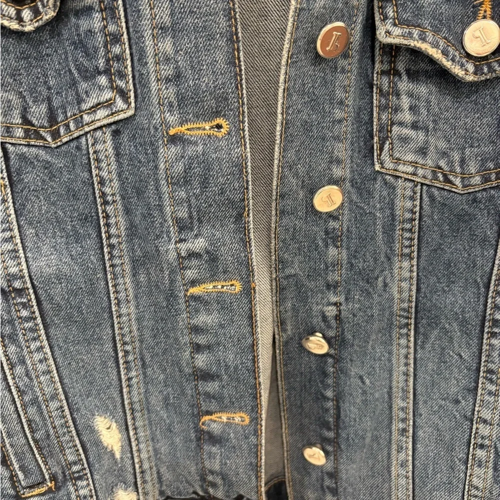 Anthropologie Pilcro Embellished Distressed Denim Trucker Jacket Size Small - Picture 13 of 16